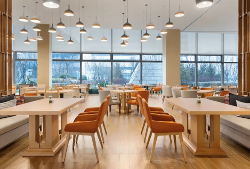 　酒店餐厅家具